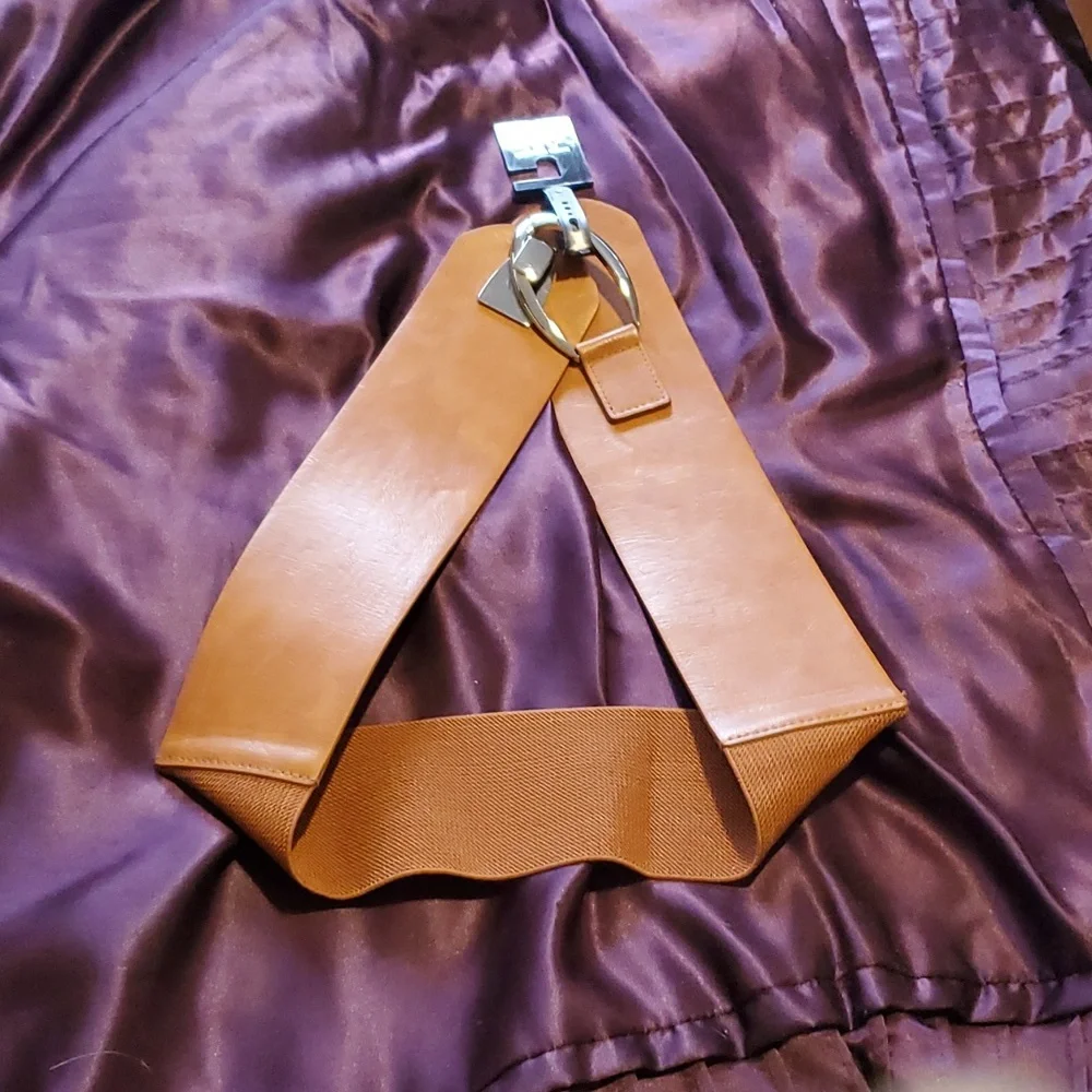Belt - Picture 3 of 3